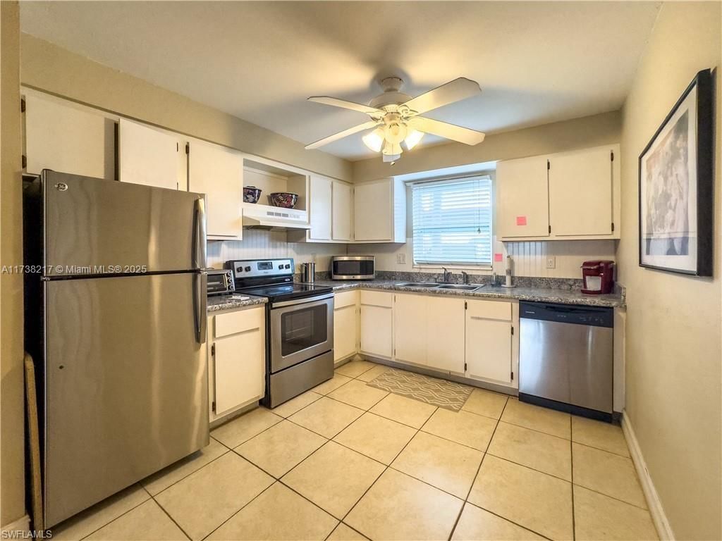 Real estate property located at 6777 Winkler Rd A160, Lee, Regency Condos, Fort Myers, FL