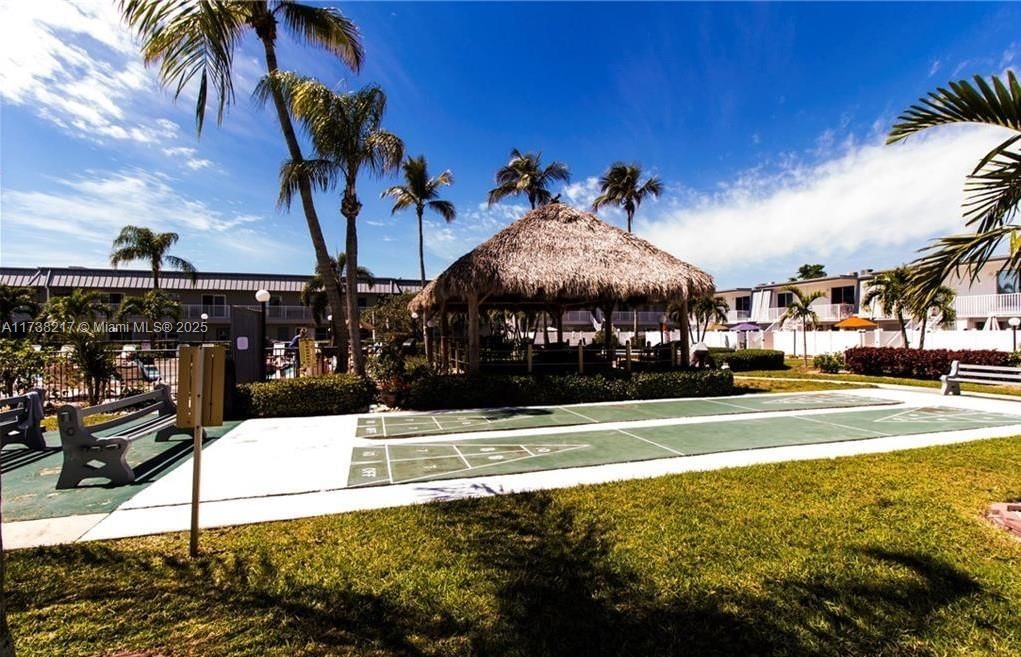 Real estate property located at 6777 Winkler Rd A160, Lee, Regency Condos, Fort Myers, FL