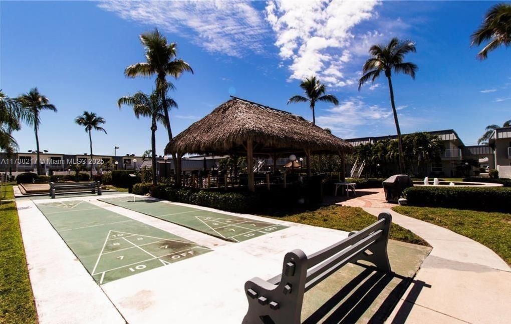 Real estate property located at 6777 Winkler Rd A160, Lee, Regency Condos, Fort Myers, FL