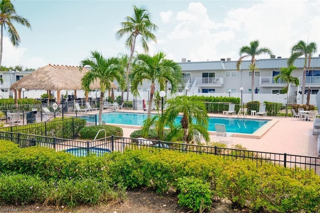 Real estate property located at 6777 Winkler Rd A160, Lee, Regency Condos, Fort Myers, FL