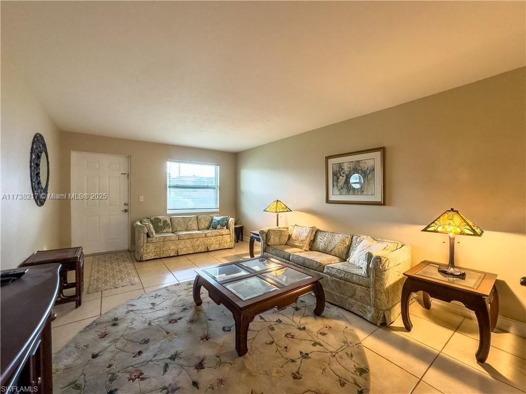 Real estate property located at 6777 Winkler Rd A160, Lee, Regency Condos, Fort Myers, FL