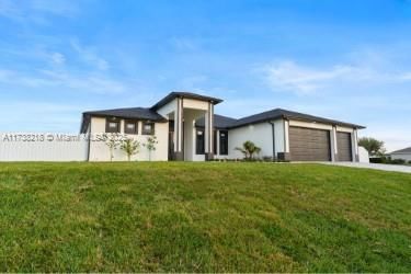 Real estate property located at 1639 33rd Ave, Lee, Lehigh Acres, Cape Coral, FL