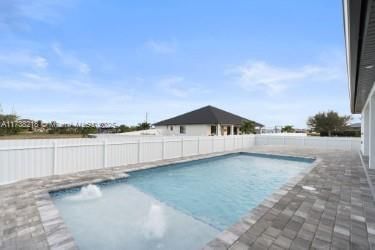 Real estate property located at 1639 33rd Ave, Lee, Lehigh Acres, Cape Coral, FL