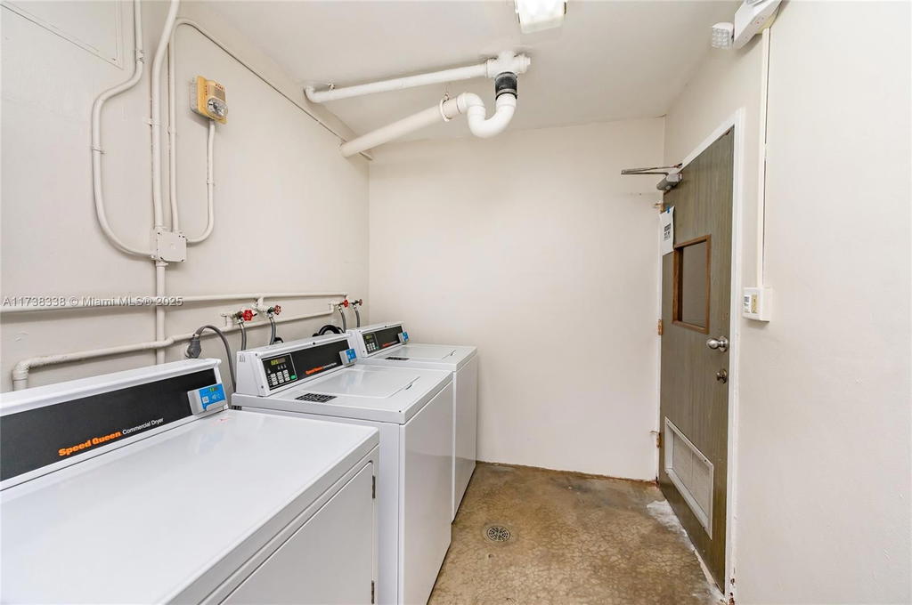 Real estate property located at 2899 Collins Ave #833, Miami-dade, Triton Tower Condo, Miami Beach, FL