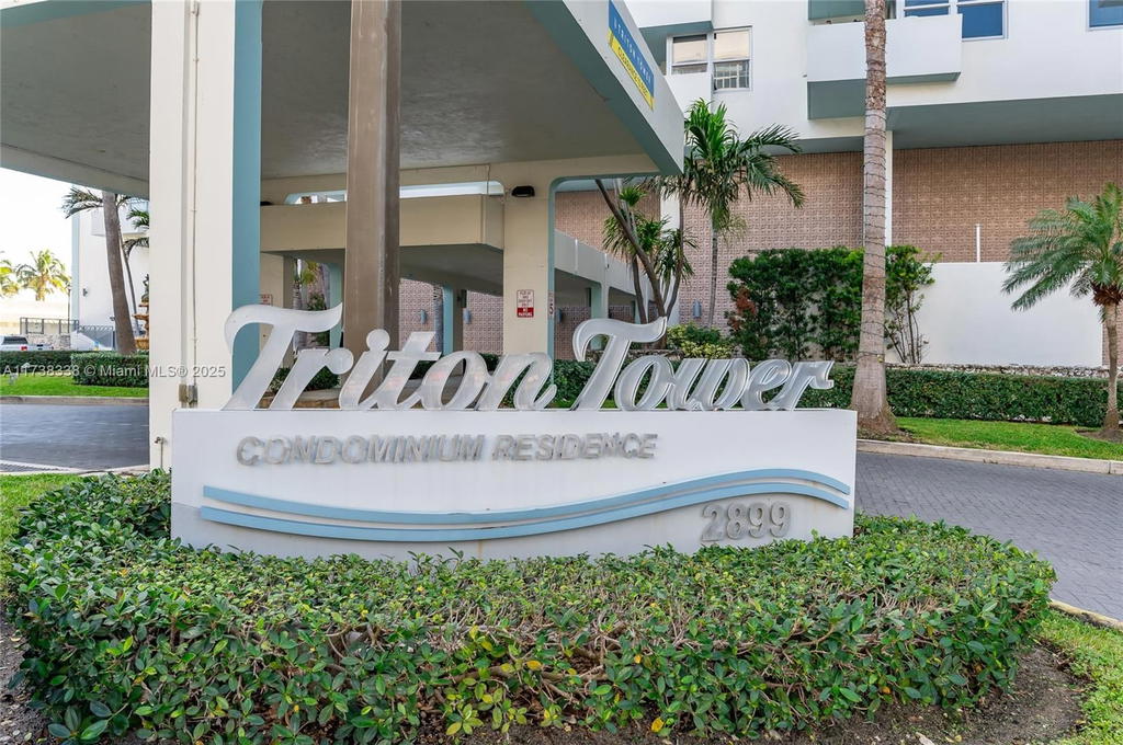 Real estate property located at 2899 Collins Ave #833, Miami-dade, Triton Tower Condo, Miami Beach, FL