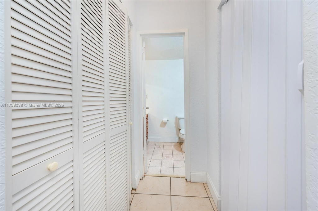 Real estate property located at 2899 Collins Ave #833, Miami-dade, Triton Tower Condo, Miami Beach, FL