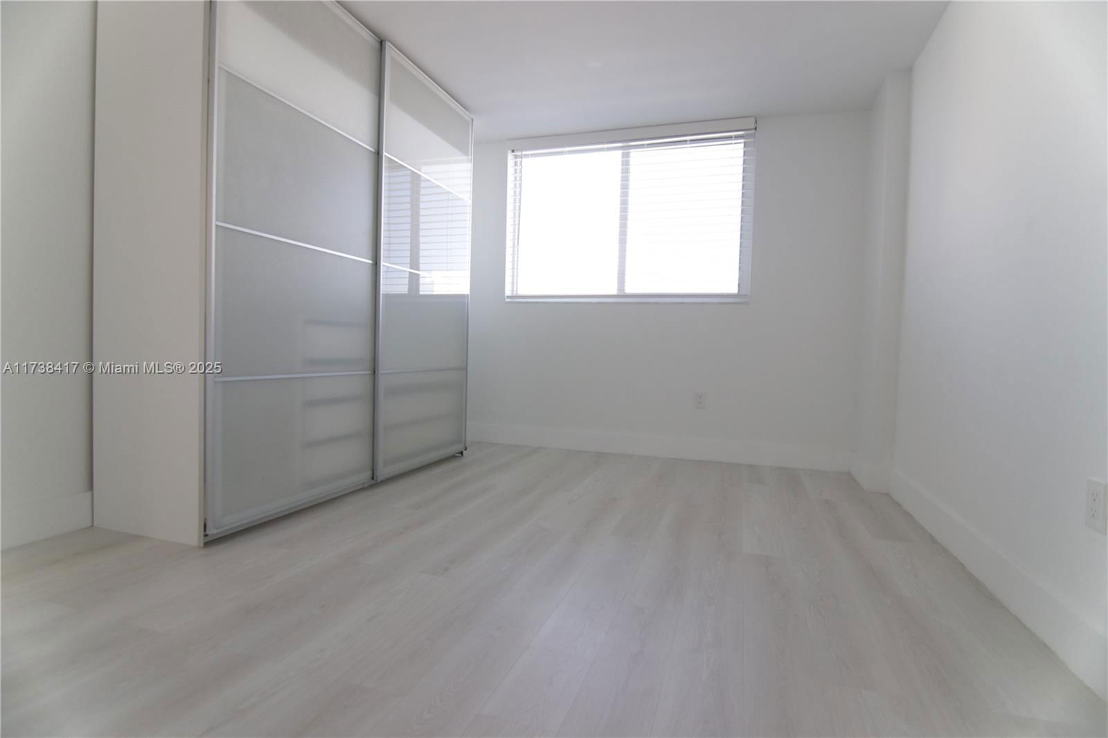 Real estate property located at 401 Ocean Dr #724, Miami-dade, The Presidential Condo, Miami Beach, FL