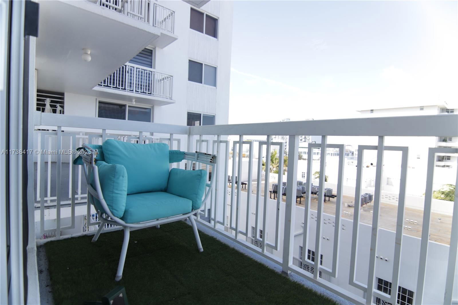 Real estate property located at 401 Ocean Dr #724, Miami-dade, The Presidential Condo, Miami Beach, FL