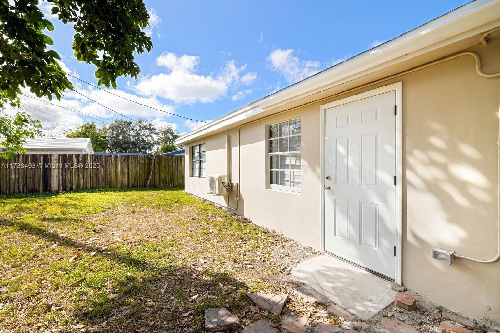 Real estate property located at 16101 28th Pl, Miami-dade, Golden Highlands Est, Miami Gardens, FL