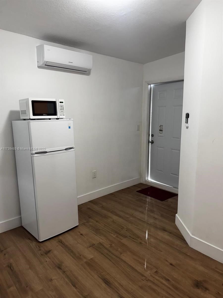 Real estate property located at 16101 28th Pl, Miami-dade, Golden Highlands Est, Miami Gardens, FL