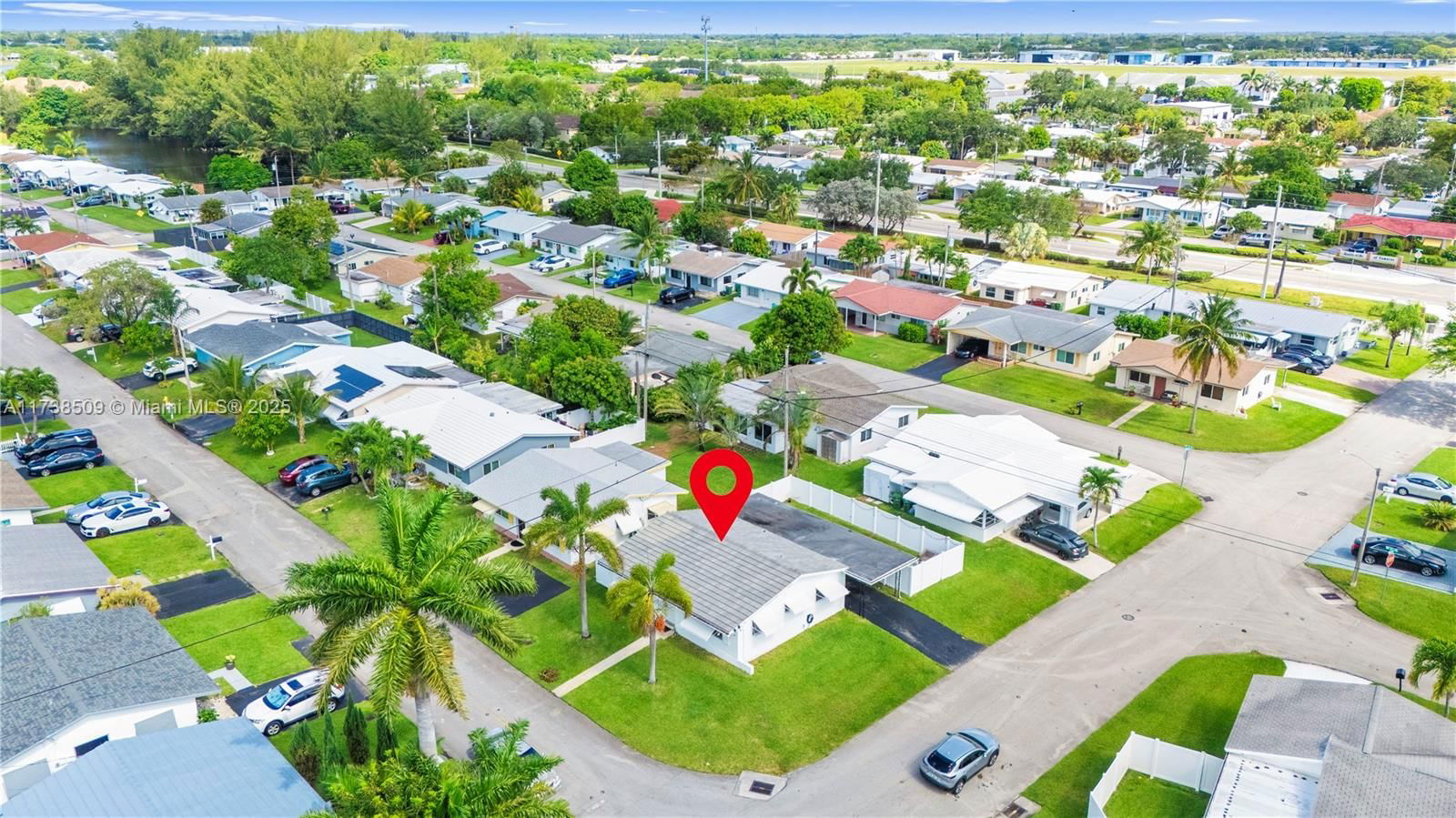 Real estate property located at 2701 52nd Ct, Broward, Tamarac Lakes North, Tamarac, FL