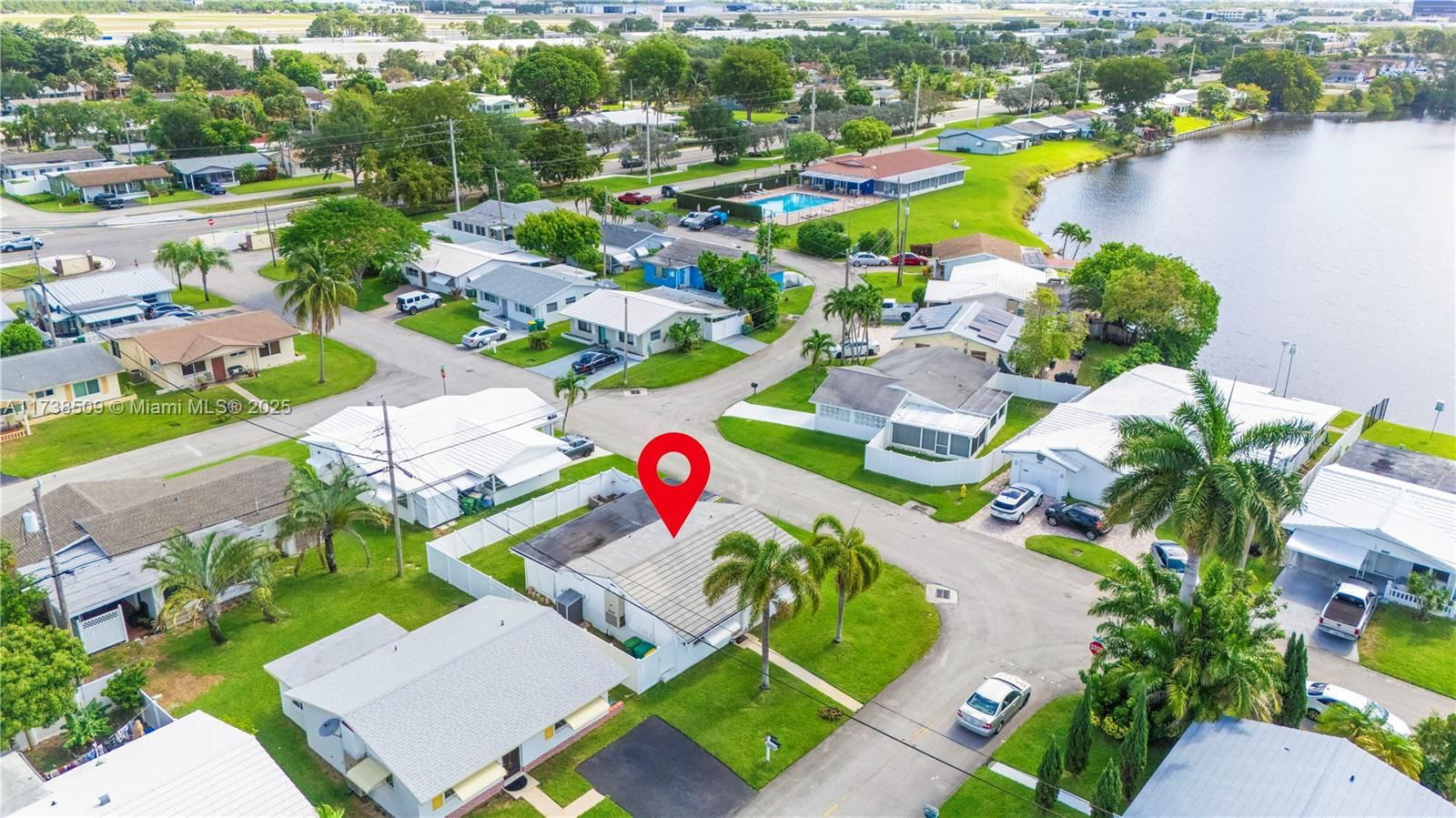 Real estate property located at 2701 52nd Ct, Broward, Tamarac Lakes North, Tamarac, FL