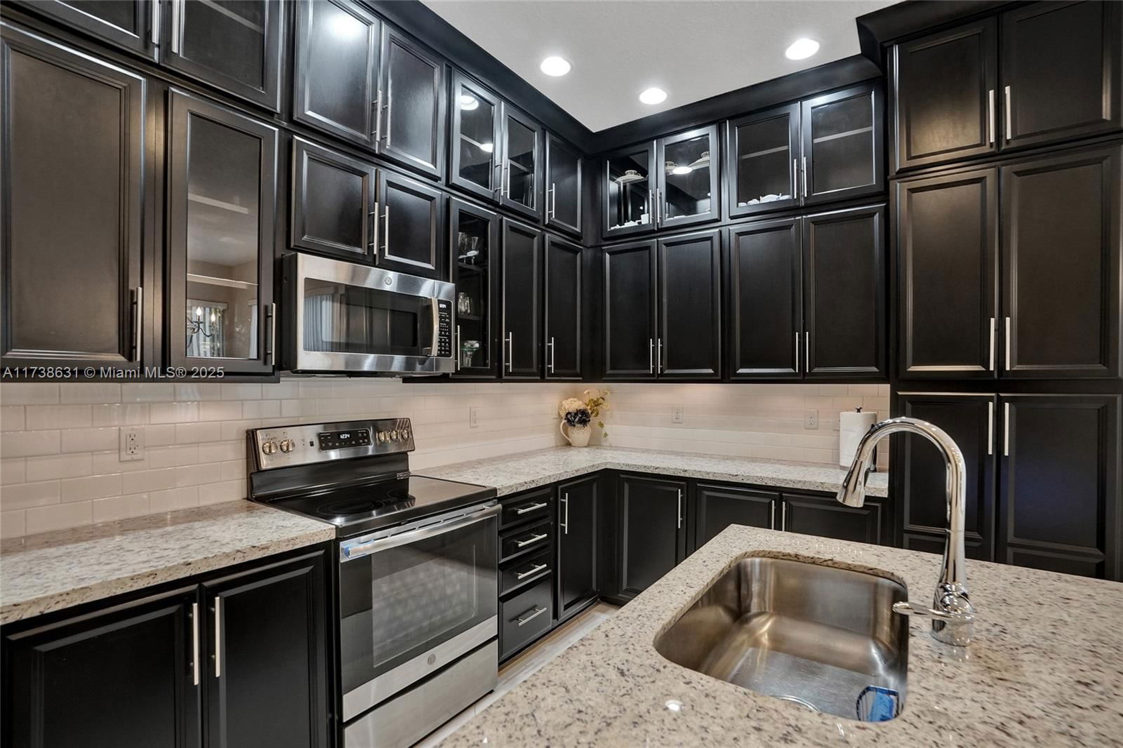 Real estate property located at 1730 124th Pl, Broward, Pembroke Falls-phase 1, Pembroke Pines, FL