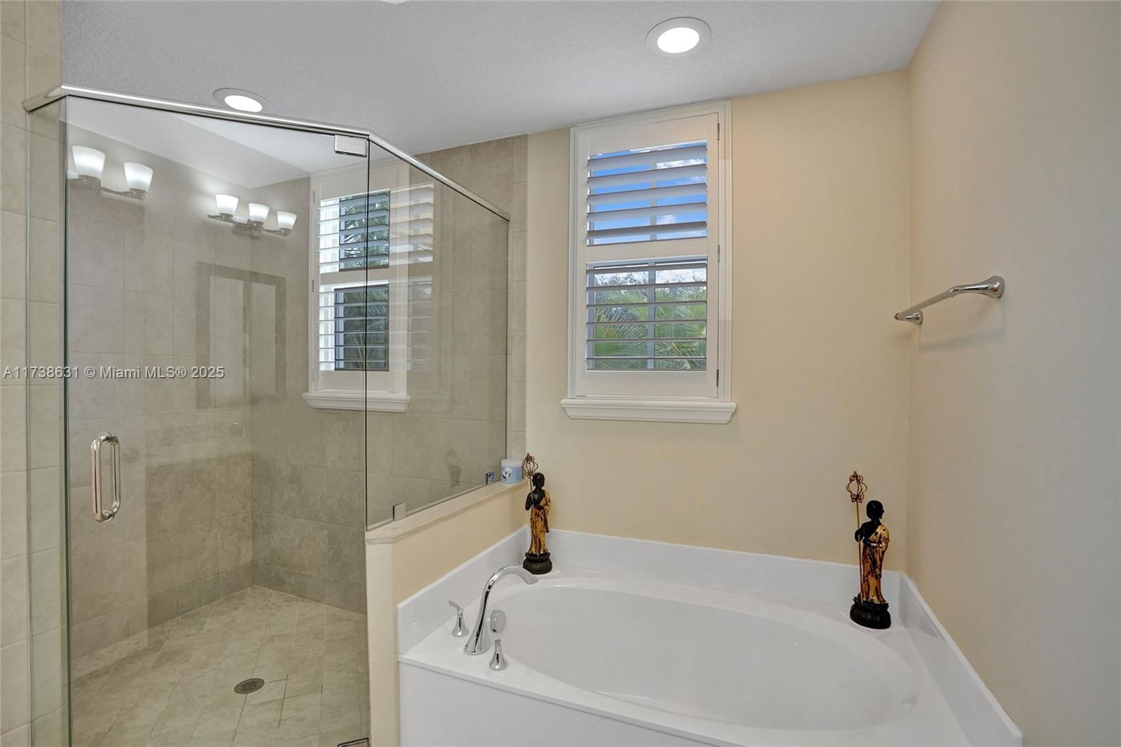 Real estate property located at 1730 124th Pl, Broward, Pembroke Falls-phase 1, Pembroke Pines, FL