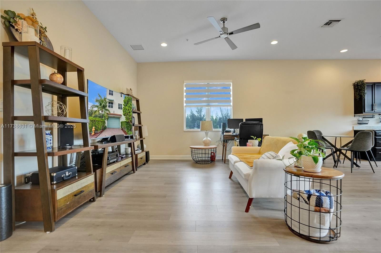Real estate property located at 1730 124th Pl, Broward, Pembroke Falls-phase 1, Pembroke Pines, FL