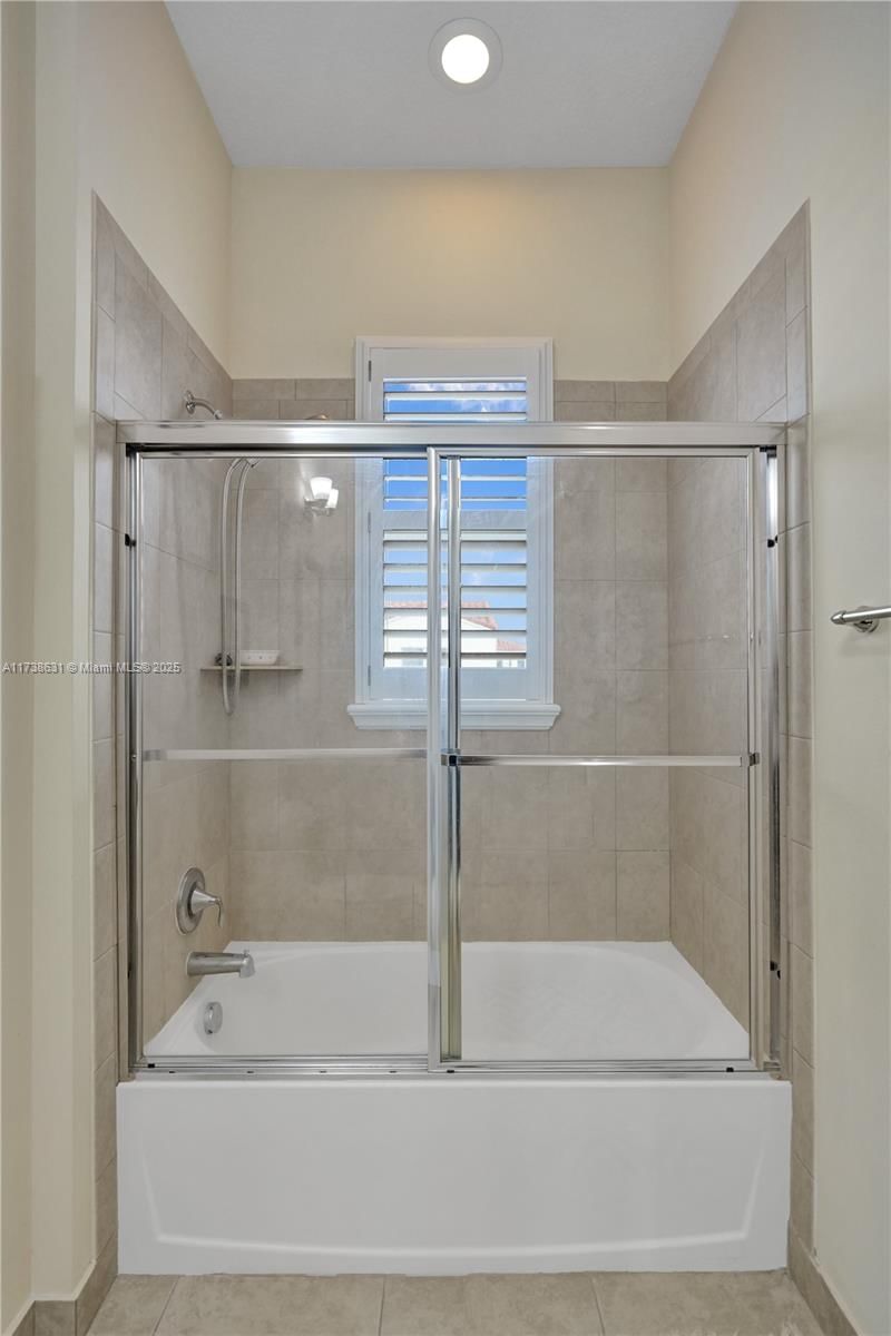 Real estate property located at 1730 124th Pl, Broward, Pembroke Falls-phase 1, Pembroke Pines, FL