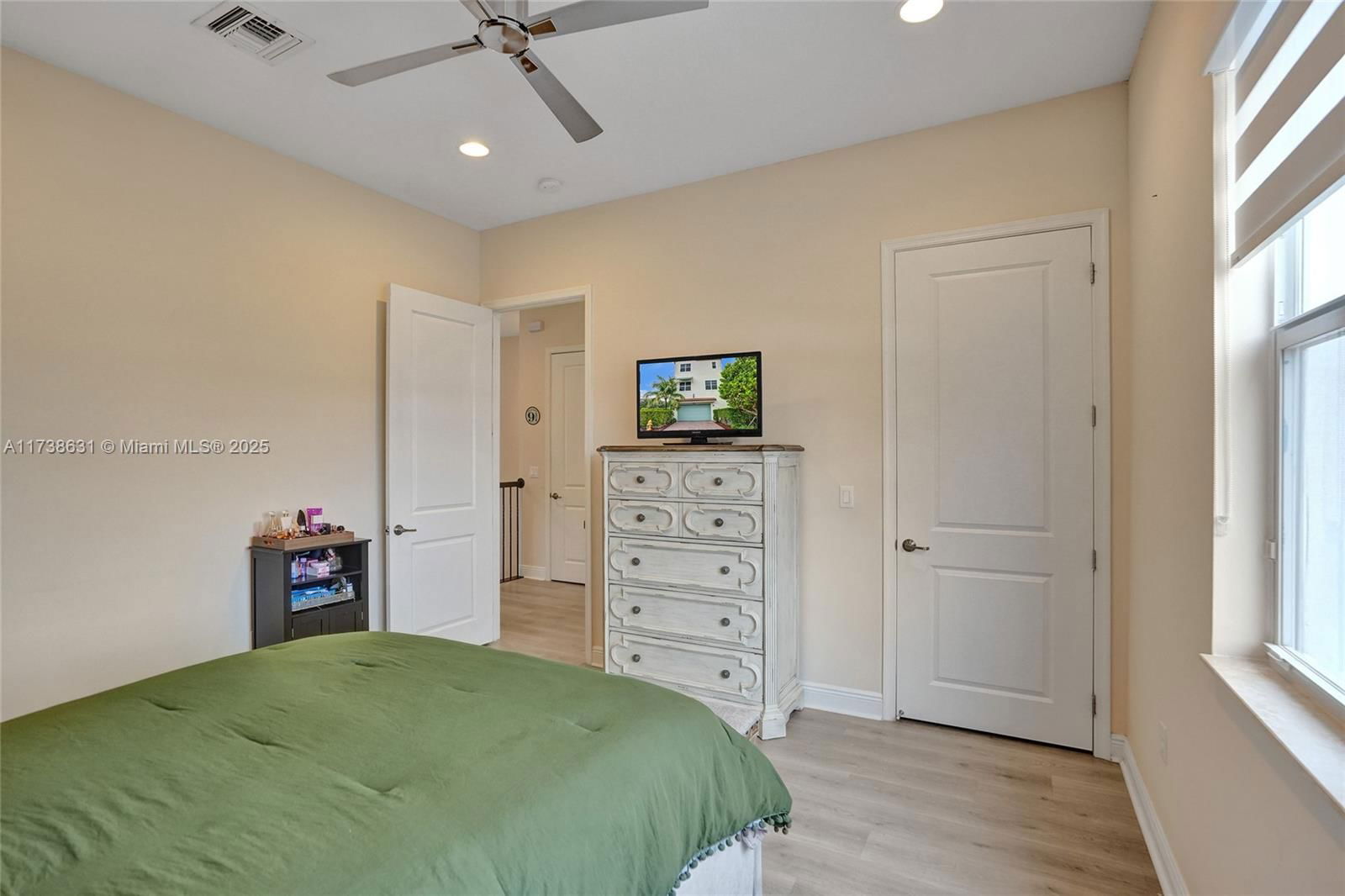 Real estate property located at 1730 124th Pl, Broward, Pembroke Falls-phase 1, Pembroke Pines, FL