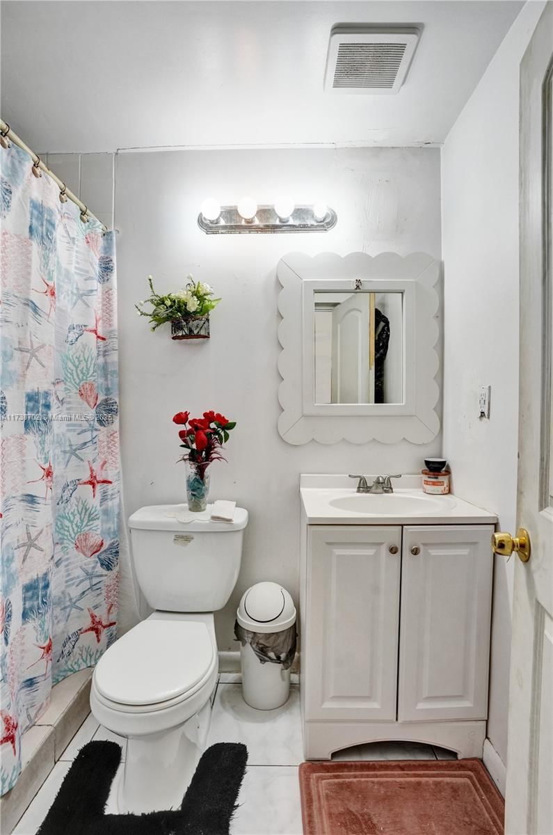 Real estate property located at 7908 70th Ave, Broward, Heathgate 3rd Add, Tamarac, FL