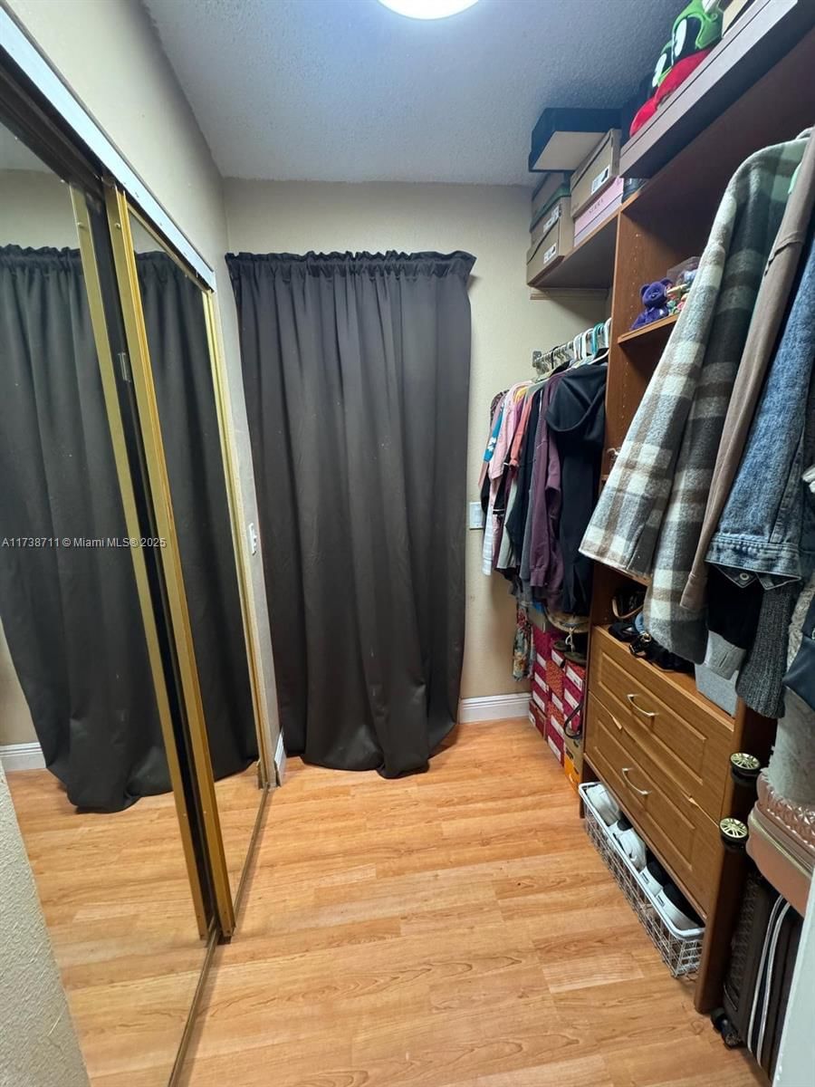 Real estate property located at 2401 11th St #3C, Miami-dade, Biltmore Club Villas Town, Miami, FL