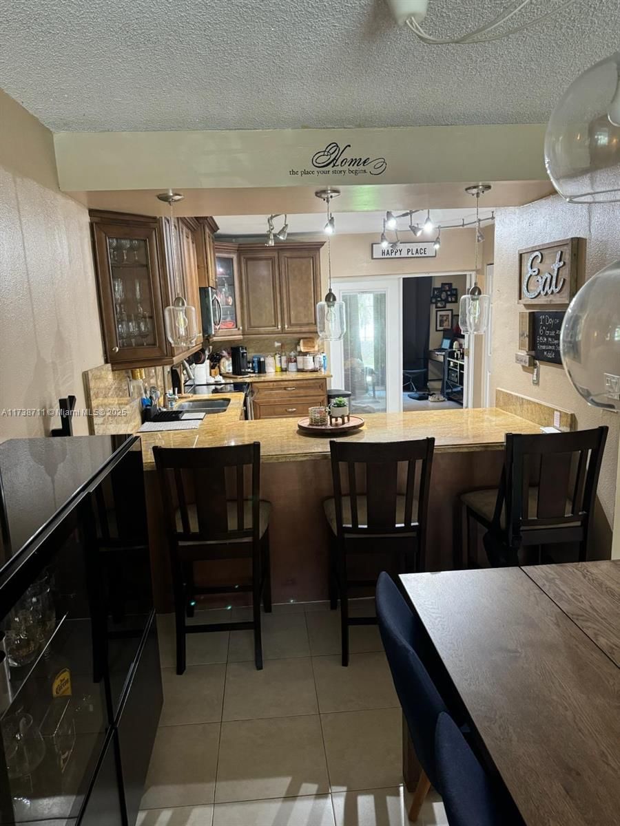 Real estate property located at 2401 11th St #3C, Miami-dade, Biltmore Club Villas Town, Miami, FL