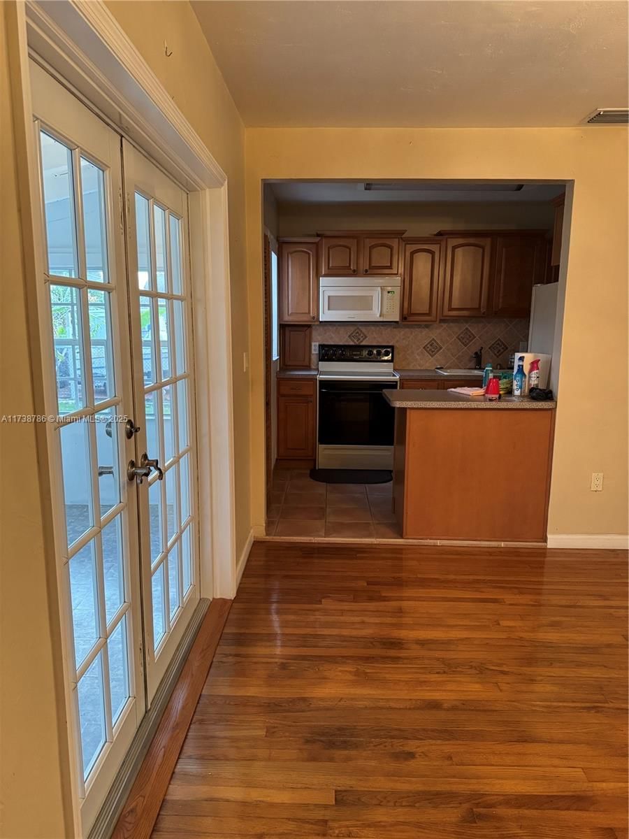 Real estate property located at 1841 75th Ave Rd, Miami-dade, Harwood Village, Miami, FL
