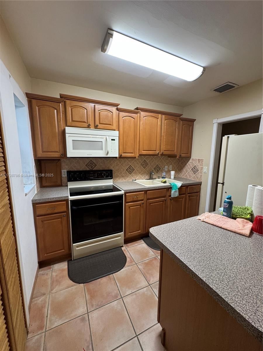 Real estate property located at 1841 75th Ave Rd, Miami-dade, Harwood Village, Miami, FL