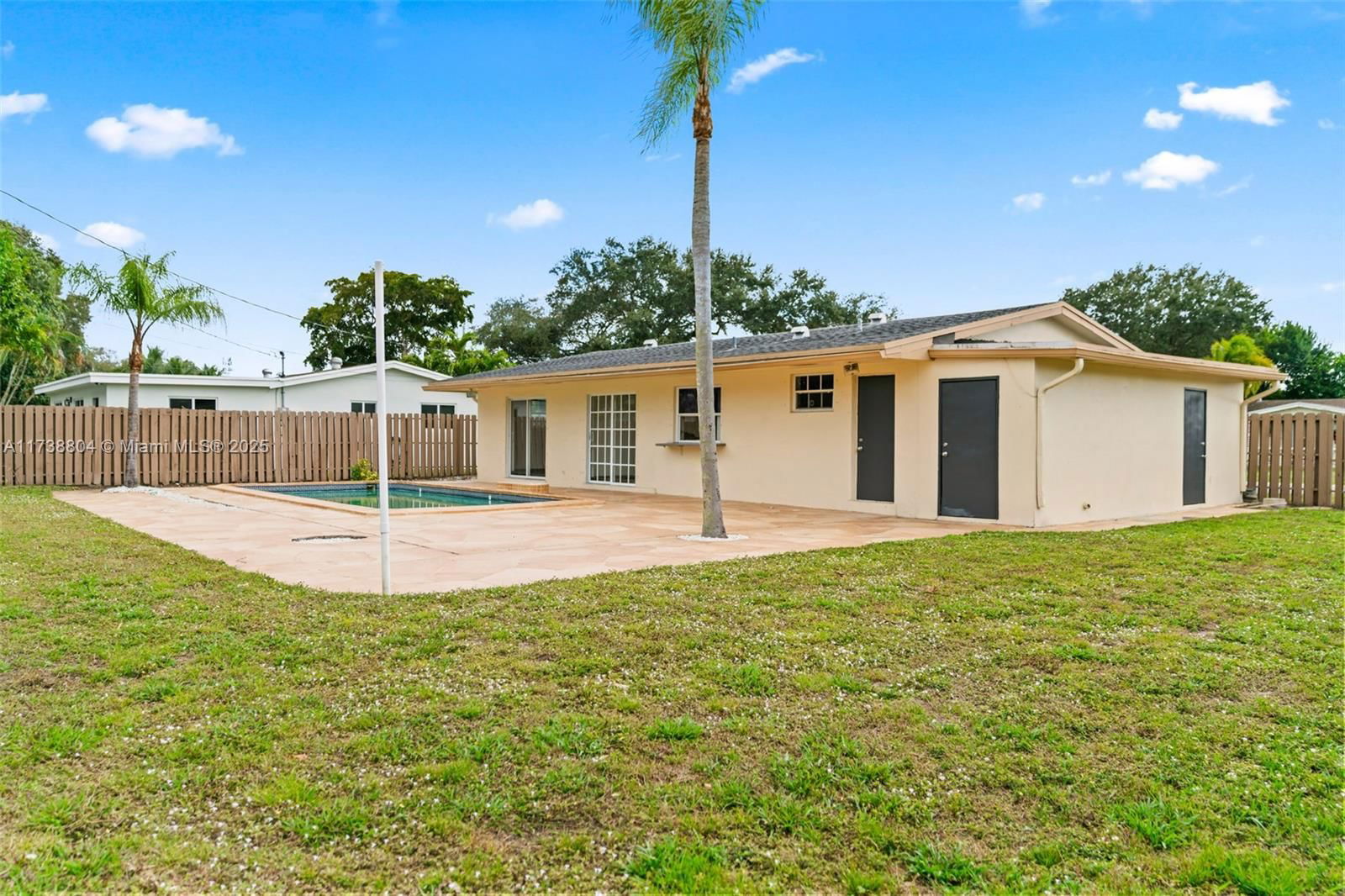 Real estate property located at 6461 Grant Ct, Broward, Fleetwood Manor Second Ad, Hollywood, FL