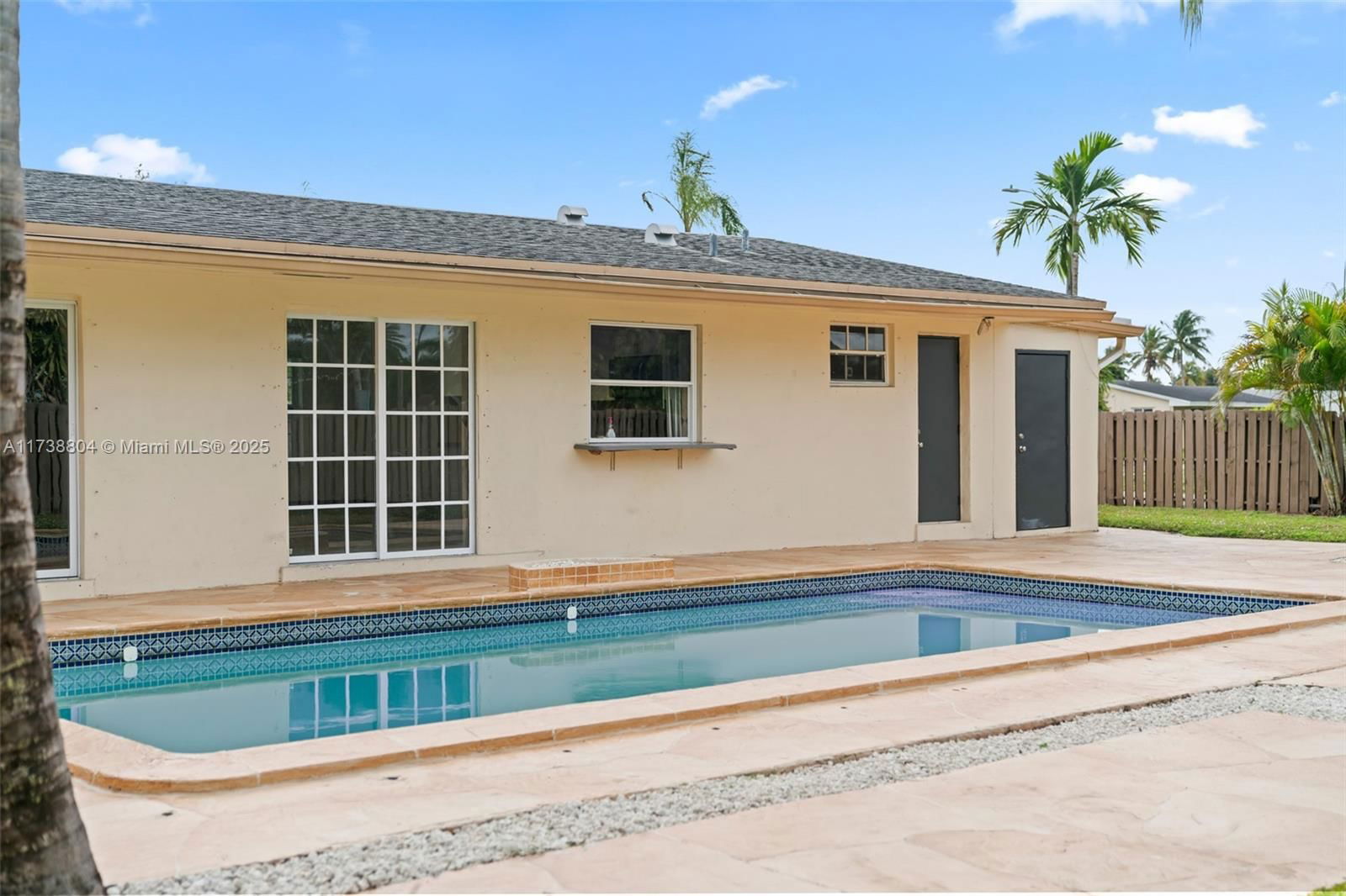 Real estate property located at 6461 Grant Ct, Broward, Fleetwood Manor Second Ad, Hollywood, FL