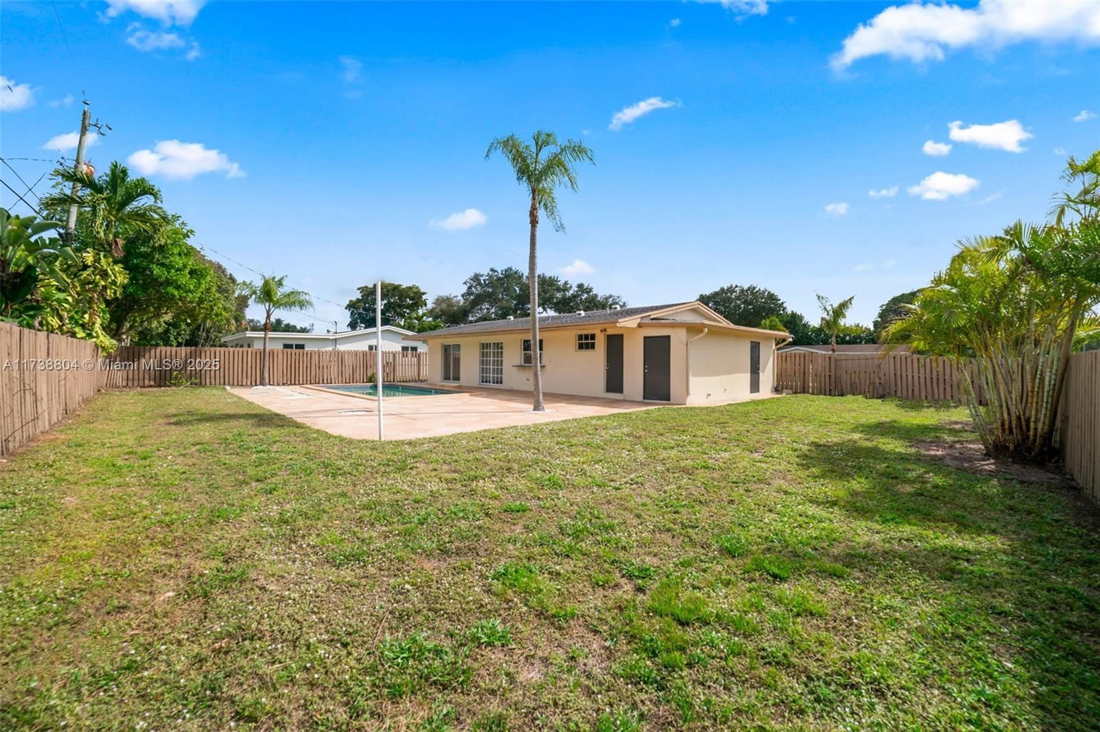Real estate property located at 6461 Grant Ct, Broward, Fleetwood Manor Second Ad, Hollywood, FL