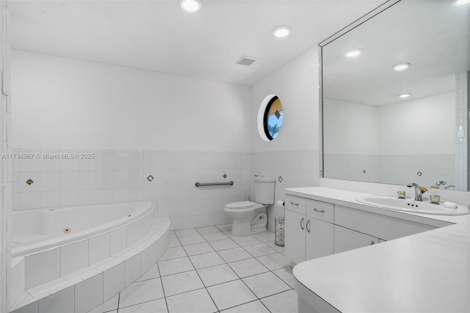 Real estate property located at 19895 184th St, Miami-dade, Redlands, Miami, FL