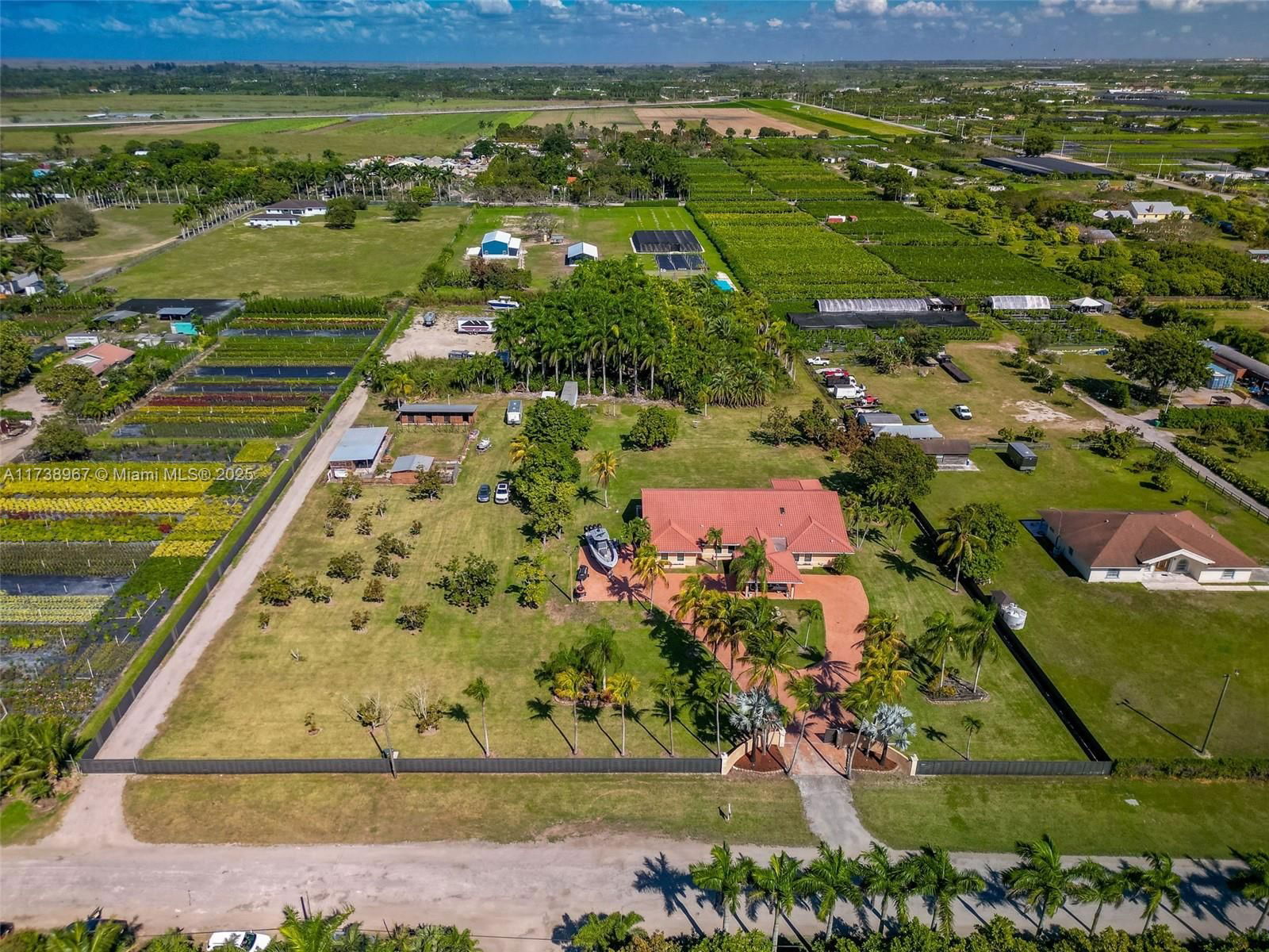 Real estate property located at 19895 184th St, Miami-dade, Redlands, Miami, FL
