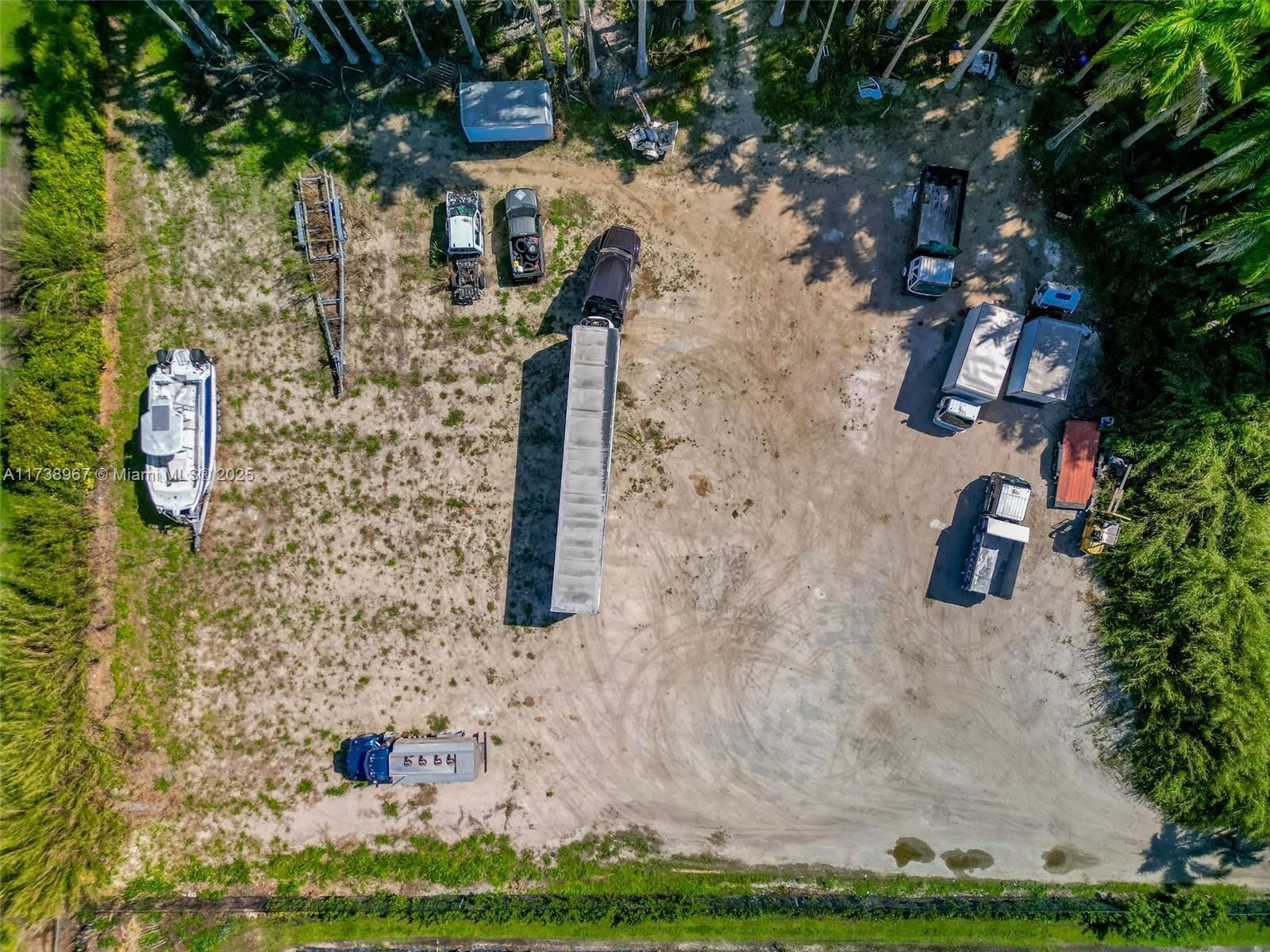 Real estate property located at 19895 184th St, Miami-dade, Redlands, Miami, FL