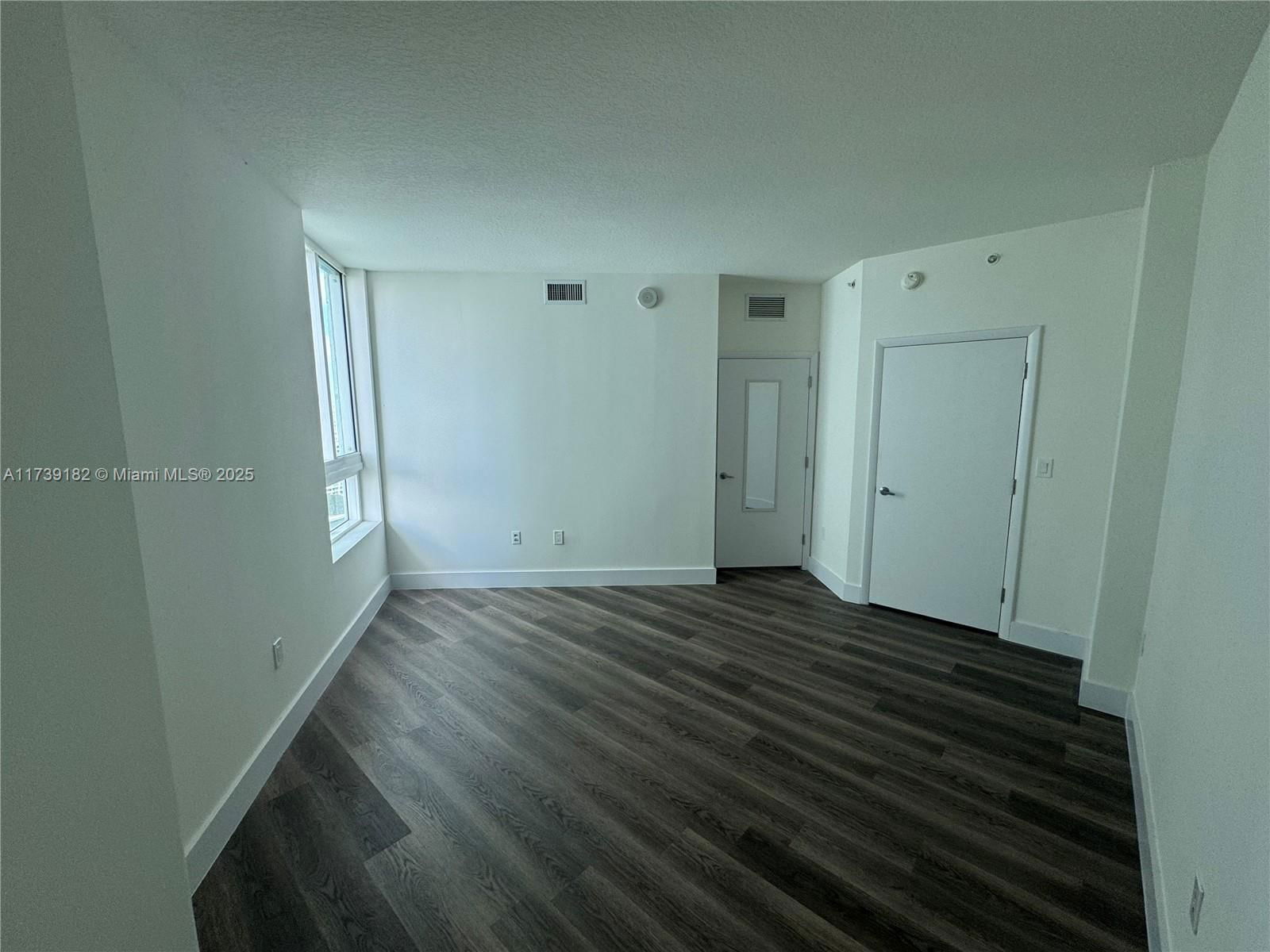 Real estate property located at 1900 Bayshore Dr #2010, Miami-dade, Quantum On The Bay Condo, Miami, FL