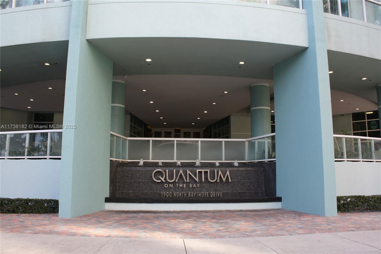 Real estate property located at 1900 Bayshore Dr #2010, Miami-dade, Quantum On The Bay Condo, Miami, FL
