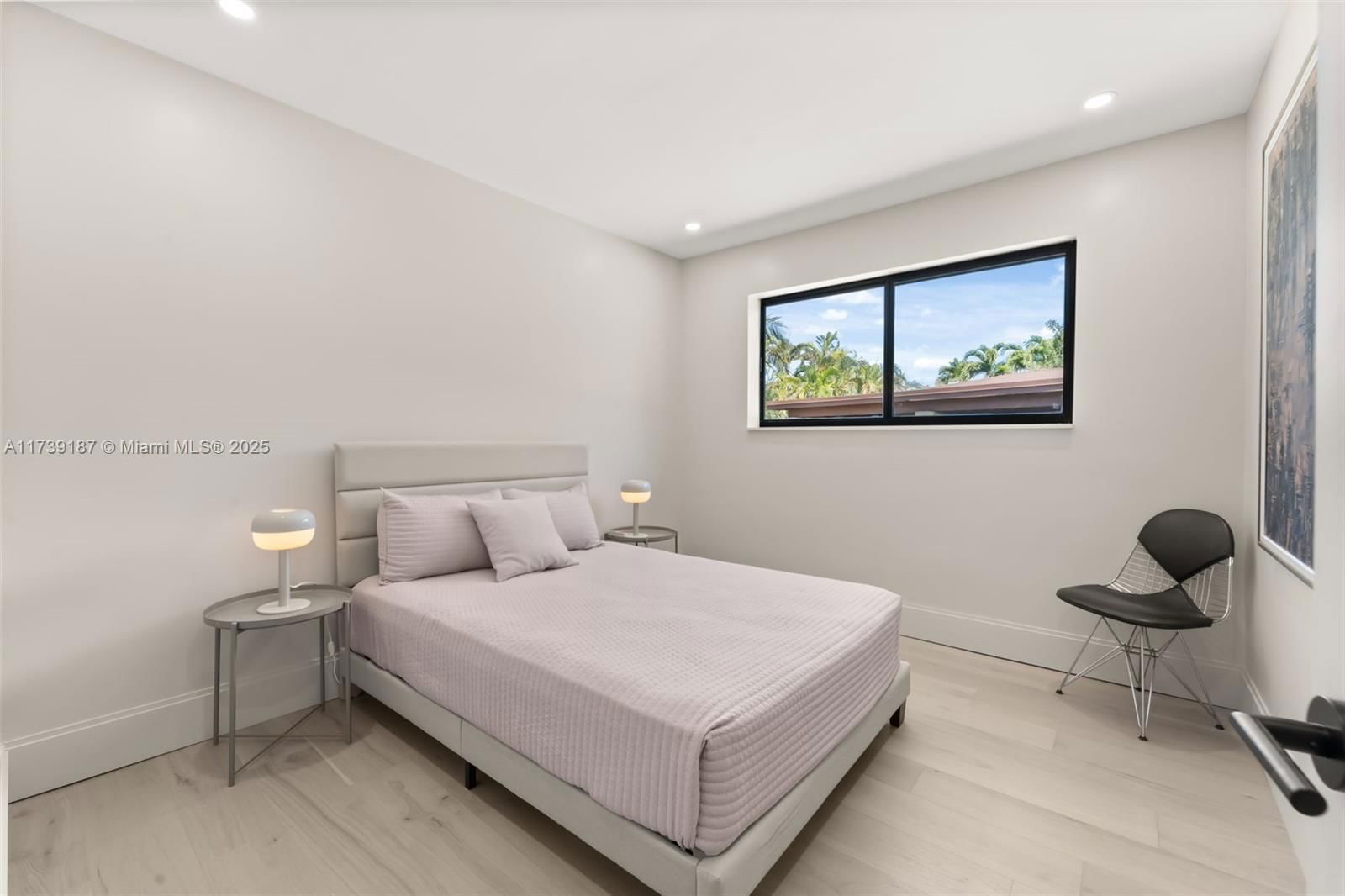 Real estate property located at 142 122nd St, Miami-dade, Breezeswept Estates, North Miami, FL