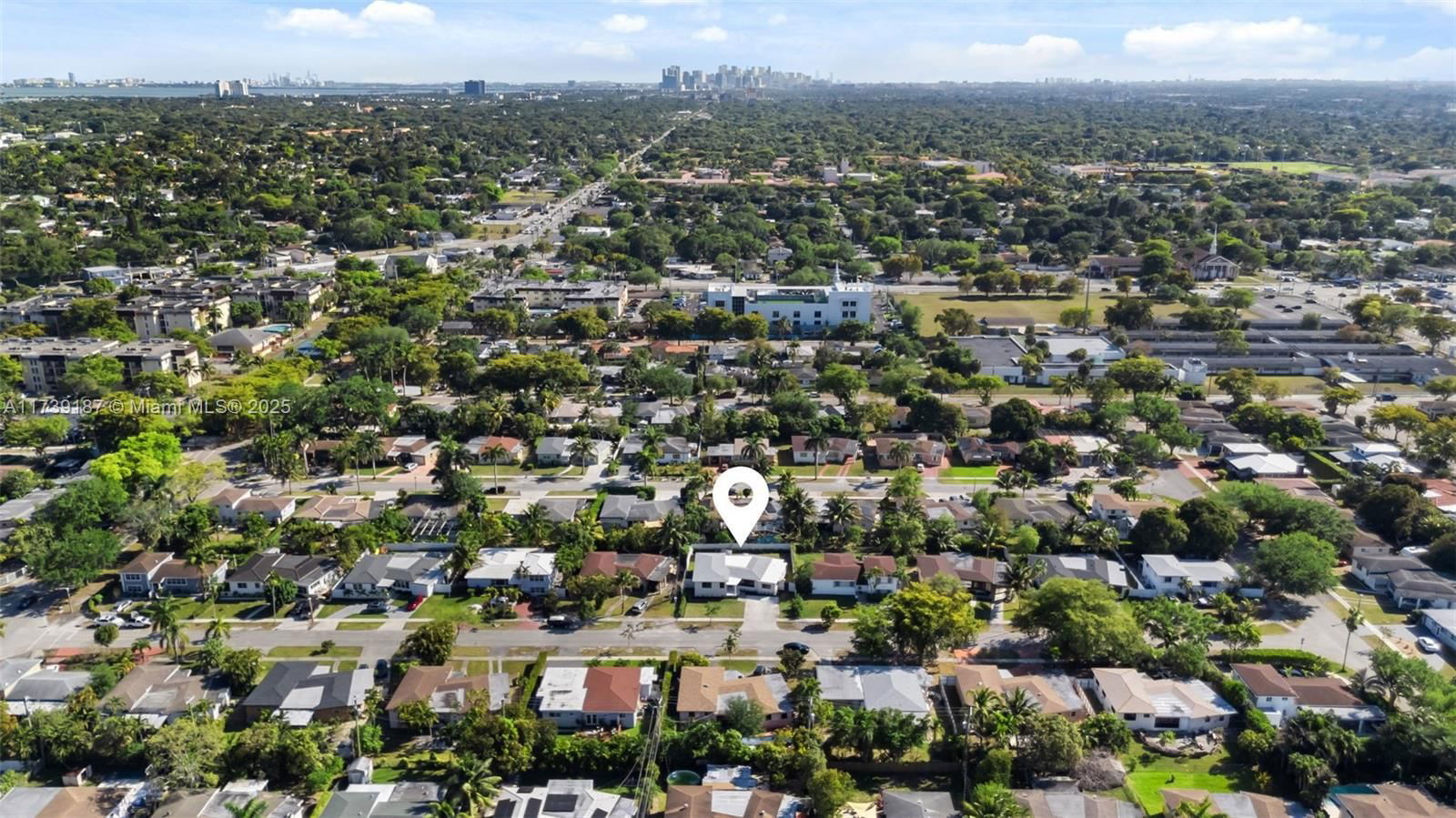 Real estate property located at 142 122nd St, Miami-dade, Breezeswept Estates, North Miami, FL