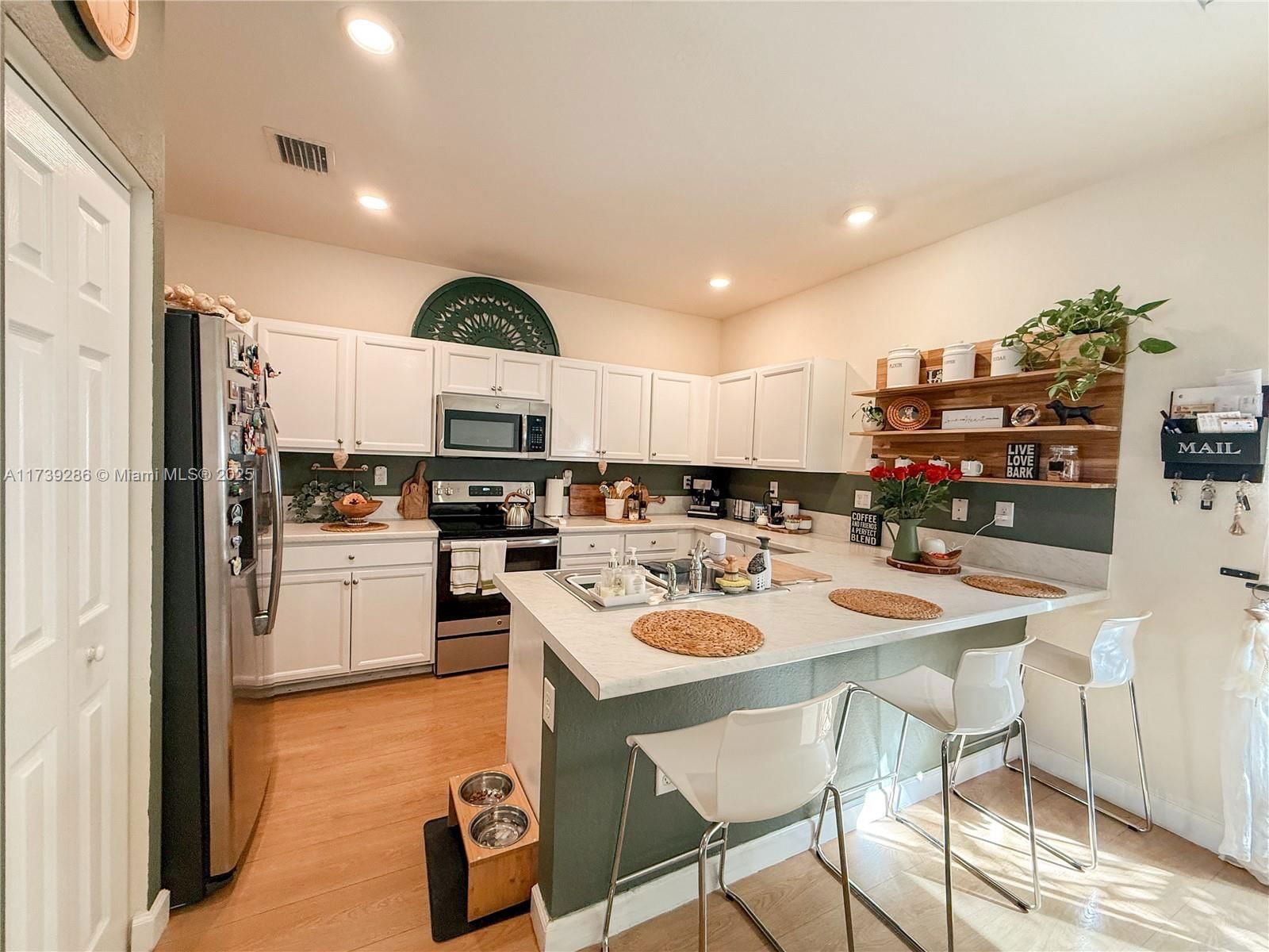 Real estate property located at 25007 114th Ct #25007, Miami-dade, Coco Palm Estates, Homestead, FL