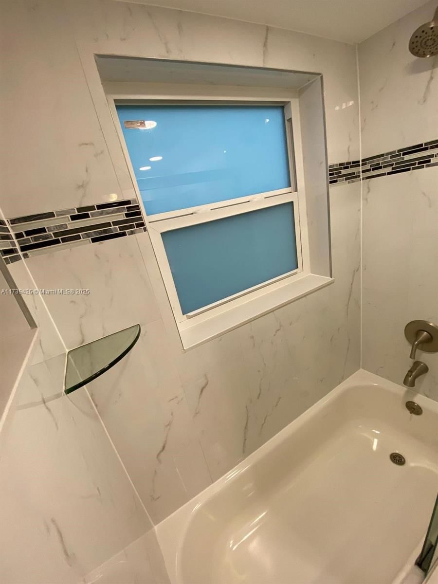 Real estate property located at 10194 Twin Lakes Dr #14-A, Broward, Lakewood Village, Coral Springs, FL
