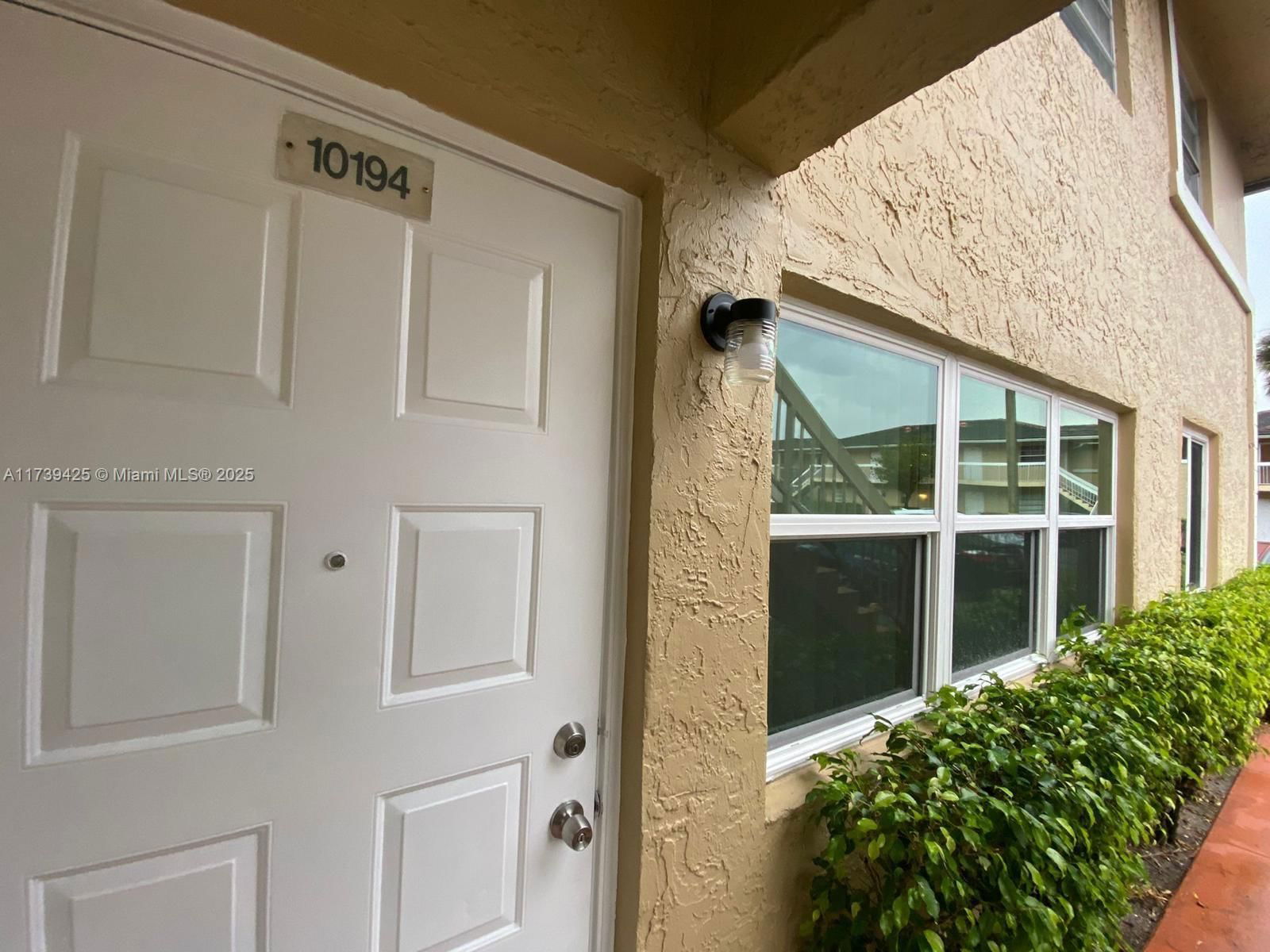 Real estate property located at 10194 Twin Lakes Dr #14-A, Broward, Lakewood Village, Coral Springs, FL