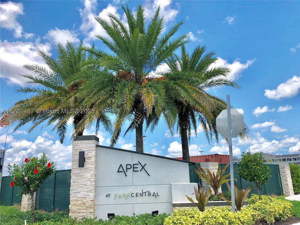 Real estate property located at 7925 104th Ave #25, Miami-dade, Apex At Park Central Cond, Doral, FL