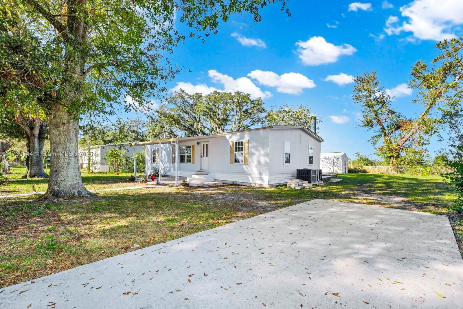 Real estate property located at 636 4th STREET, Polk, Oakridge Heights, Other City - In The State Of Florida, FL