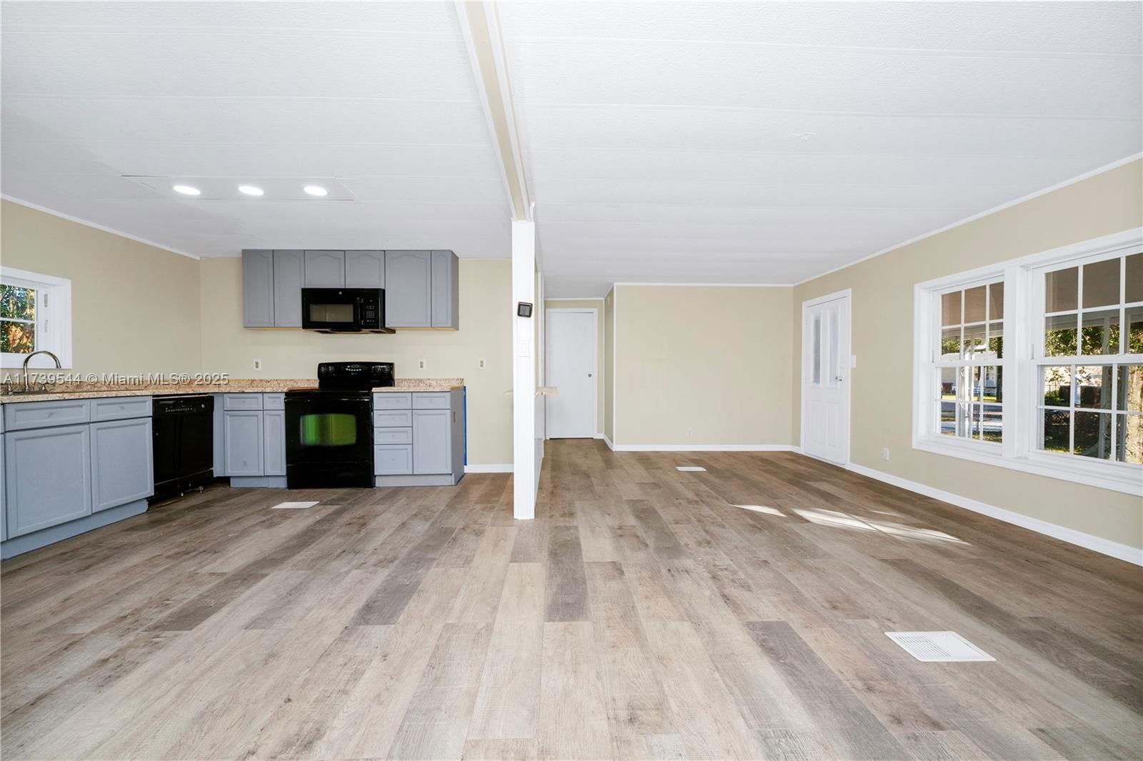 Real estate property located at 636 4th STREET, Polk, Oakridge Heights, Other City - In The State Of Florida, FL