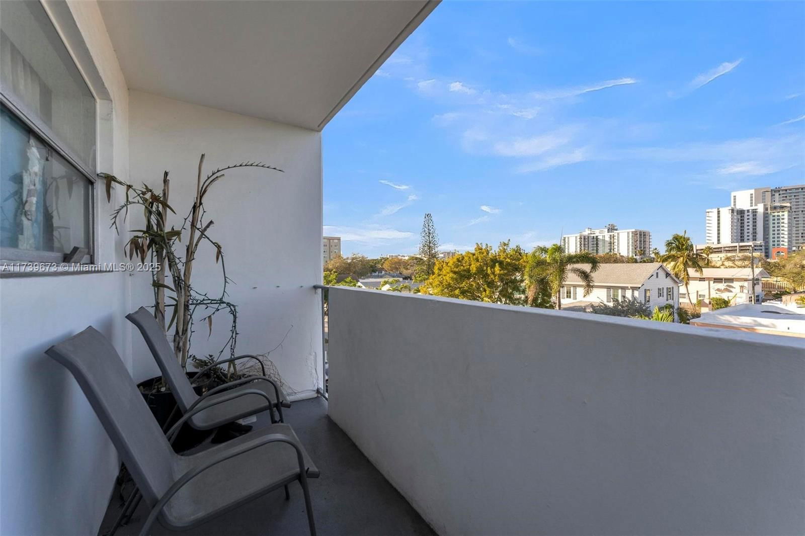 Real estate property located at 1720 Jefferson St #308, Broward, Sun Haven Towers Condo, Hollywood, FL