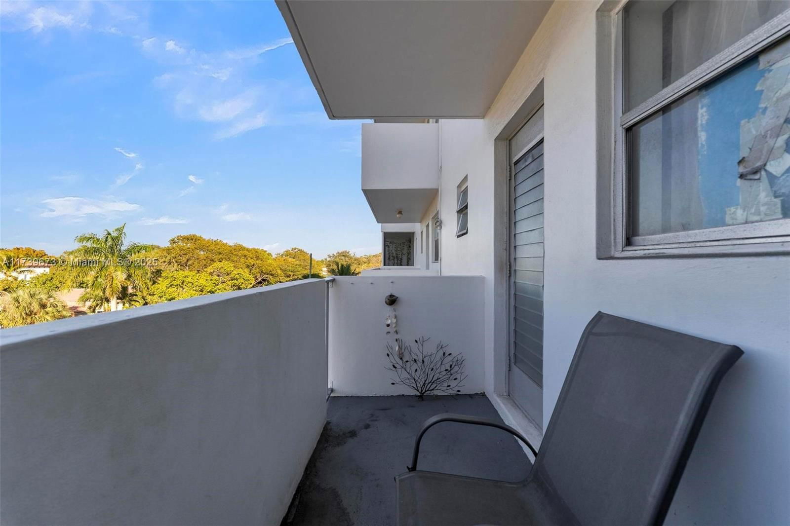 Real estate property located at 1720 Jefferson St #308, Broward, Sun Haven Towers Condo, Hollywood, FL