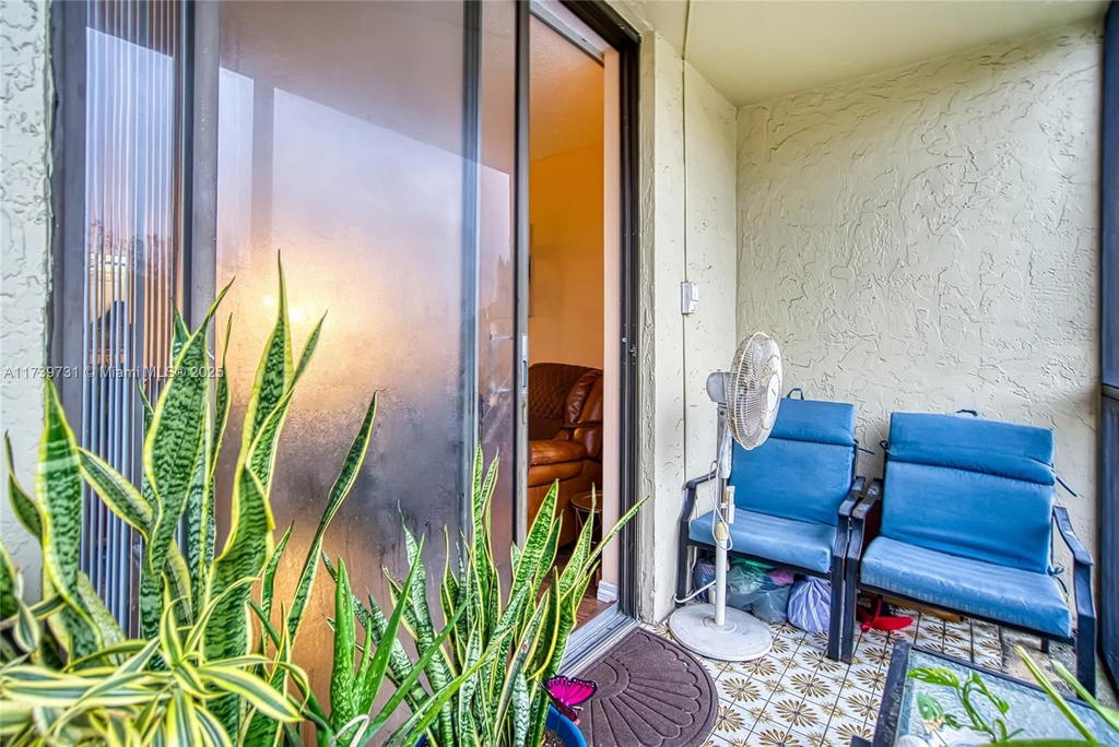 Real estate property located at 16851 23rd Ave A319, Miami-dade, Woodside Apts Condo, North Miami Beach, FL