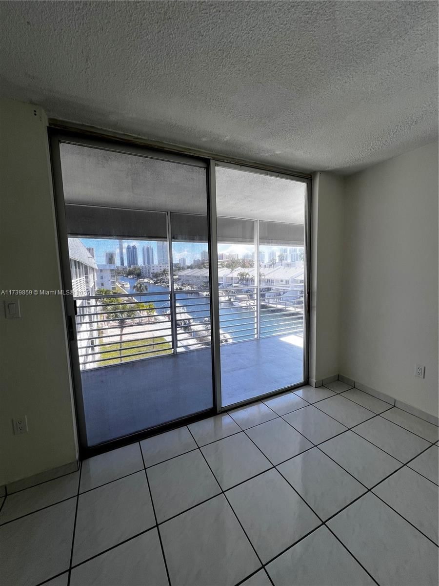 Real estate property located at 3550 169th St #406, Miami-dade, Eden Isles Condo No 6, North Miami Beach, FL