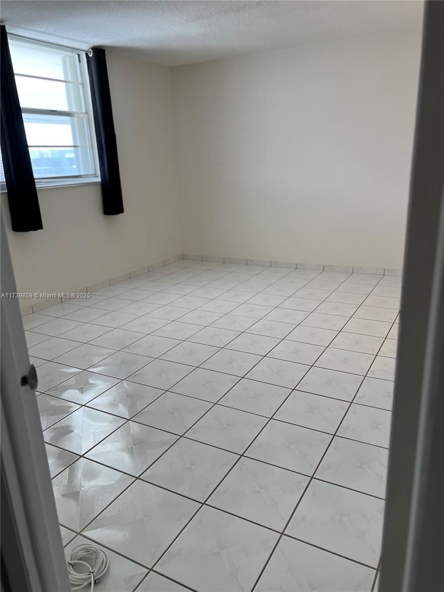 Real estate property located at 3550 169th St #406, Miami-dade, Eden Isles Condo No 6, North Miami Beach, FL