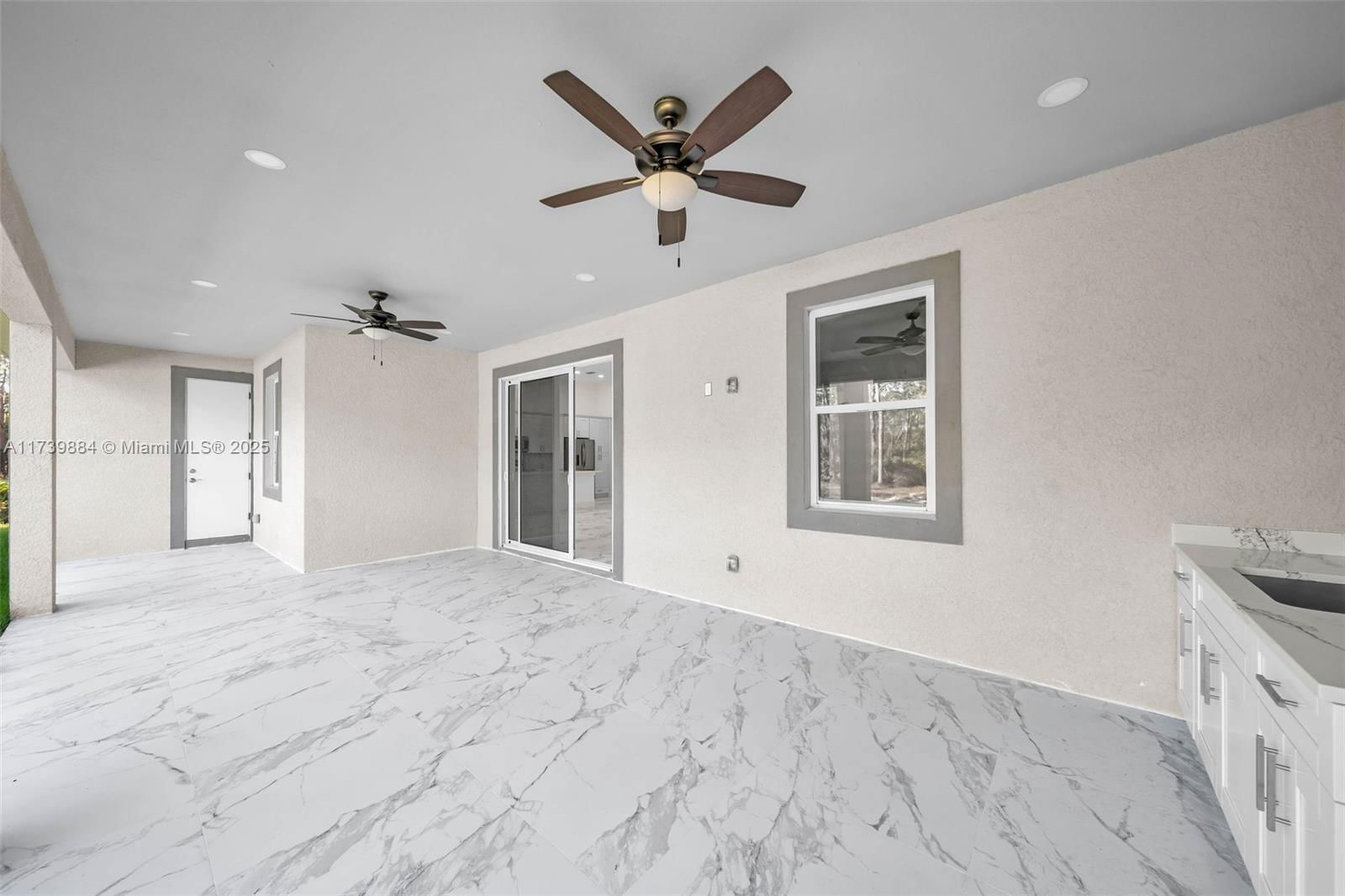 Real estate property located at 1122 Leroy ave, Other, Lehigh Acres, Other City - In The State Of Florida, FL