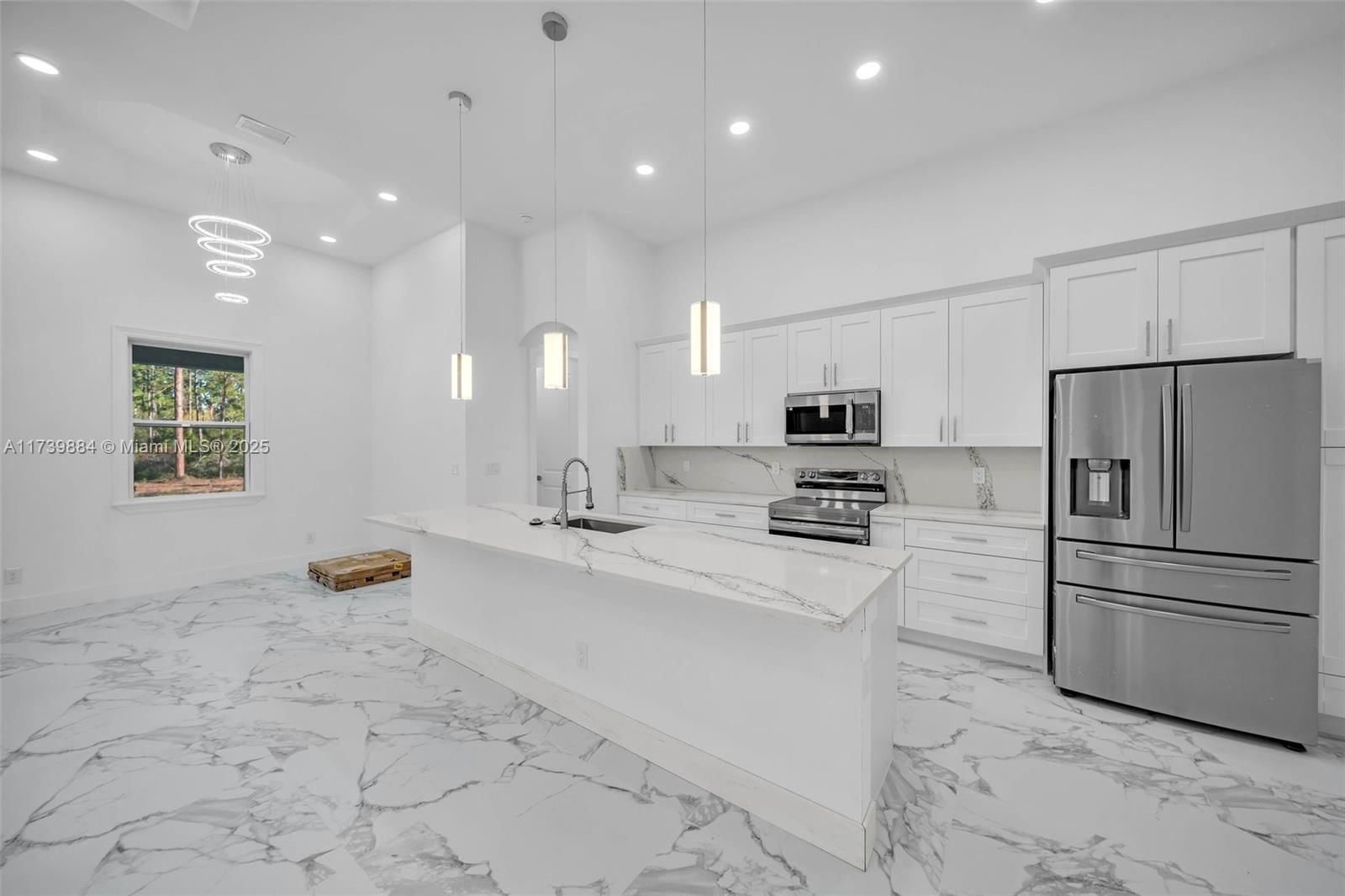 Real estate property located at 1122 Leroy ave, Other, Lehigh Acres, Other City - In The State Of Florida, FL