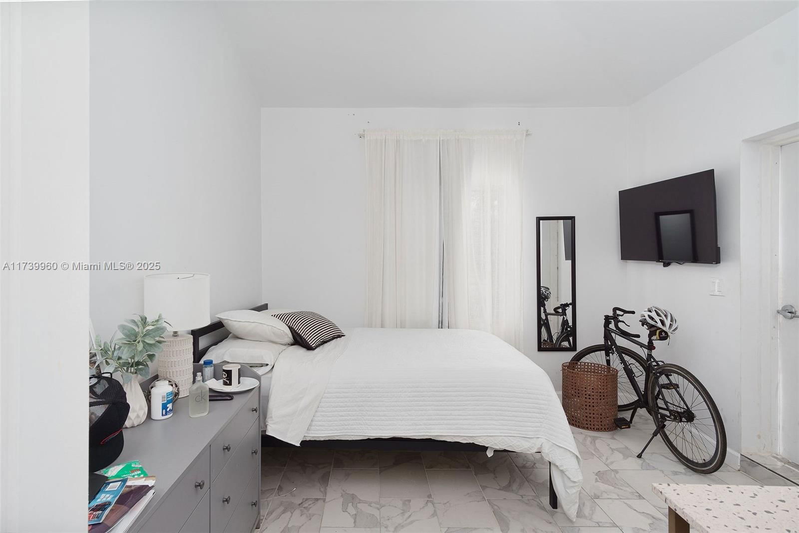 Real estate property located at 425 122nd St, Miami-dade, Alhambra Heights Sec 2, North Miami, FL